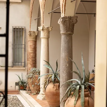 Apartment Casa Petrucci Centro Storico Forli