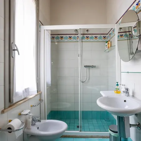 Casa Petrucci Centro Storico, Accesso Ztl E Park Gratuito *