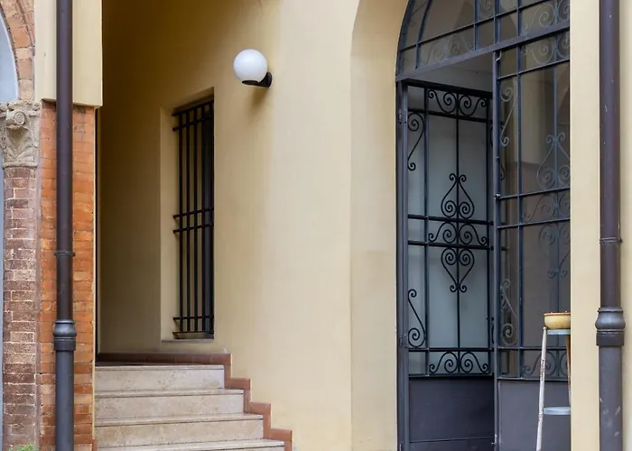 Casa Petrucci Centro Storico, Accesso Ztl E Park Gratuito * Forlì